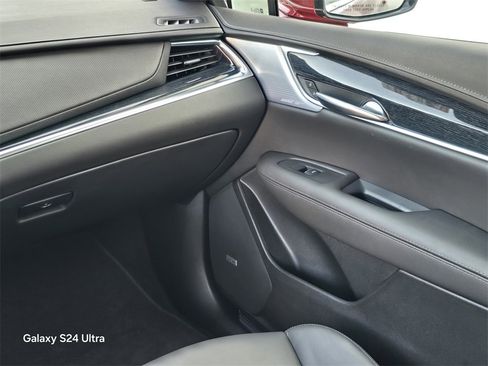 Used 2024 Cadillac XT5 Premium Luxury w/ Technology Package image 20