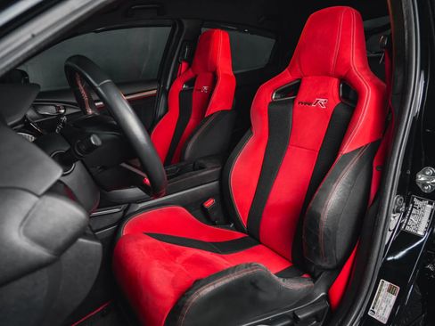 Used 2019 Honda Civic Type R image 35