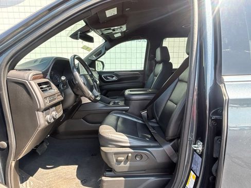 Used 2021 Chevrolet Tahoe LT RWD image 3
