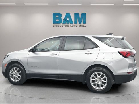Certified 2022 Chevrolet Equinox LS AWD/4WD image 31