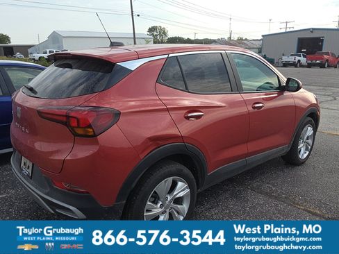 Used 2024 Buick Encore GX Preferred FWD image 6