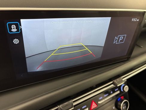 Used 2025 Hyundai Santa Cruz SEL image 28