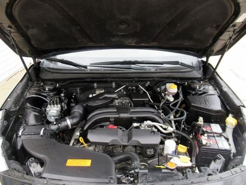 Used 2015 Subaru Outback 2.5i Premium image 7