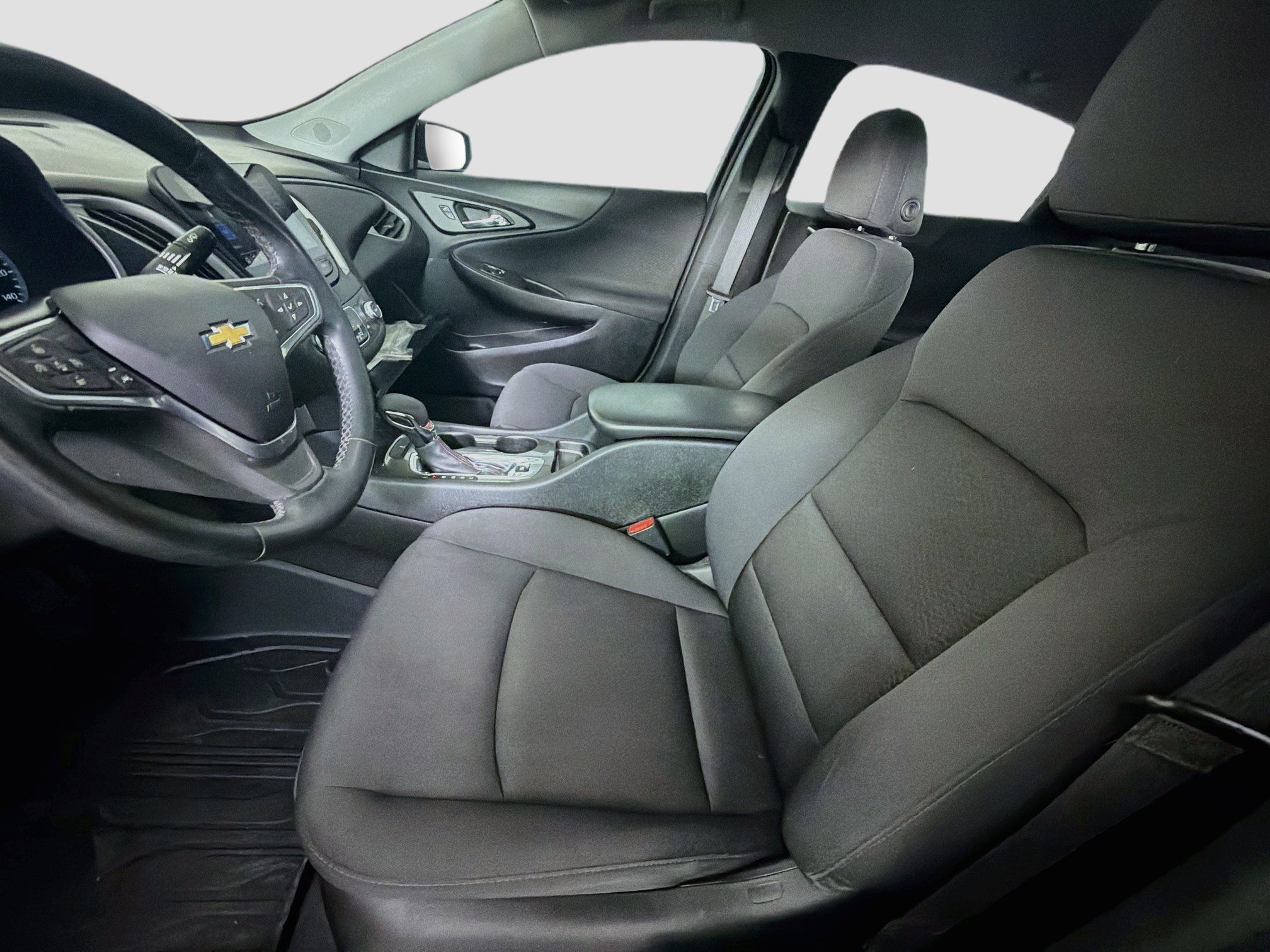 Used 2023 Chevrolet Malibu RS w/ LPO, Floor Liner Package FWD image 13
