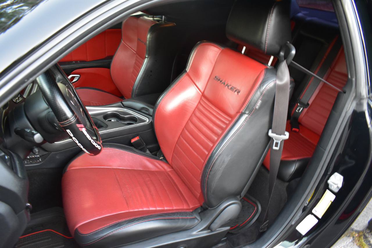 Used 2016 Dodge Challenger R/T Plus RWD image 12