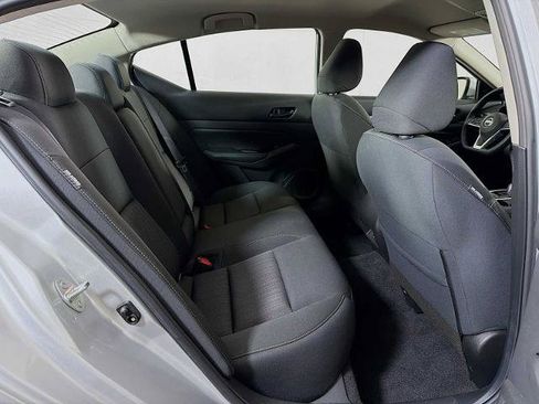 Certified 2023 Nissan Altima 2.5 SV FWD image 22