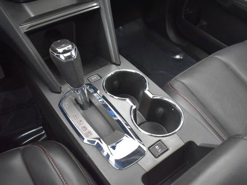 Used 2016 GMC Terrain SLT w/ Open Road Package image 19