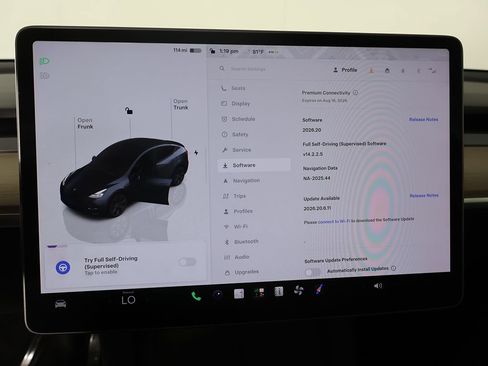 Used 2024 Tesla Model Y Long Range RWD image 52