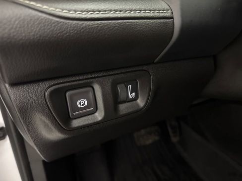 Used 2023 GMC Acadia SLE w/ Driver Convenience Package FWD image 26