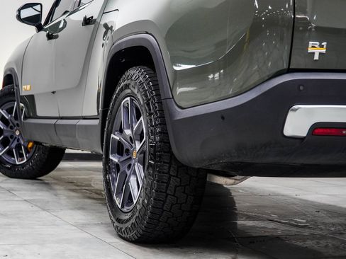 Used 2022 Rivian R1T Launch Edition AWD/4WD image 18