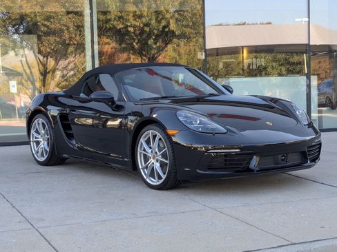 New 2025 Porsche 718 Boxster image 7