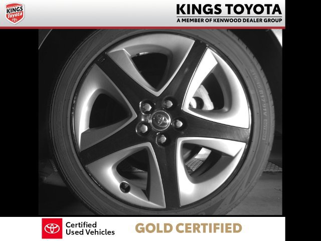 Certified 2022 Toyota Prius Limited FWD image 11