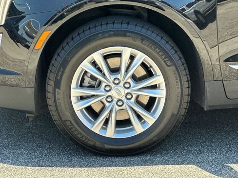 Certified 2023 Cadillac XT5 Luxury FWD image 37