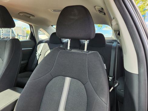 Certified 2022 Hyundai Sonata SE w/ Cargo Package image 11