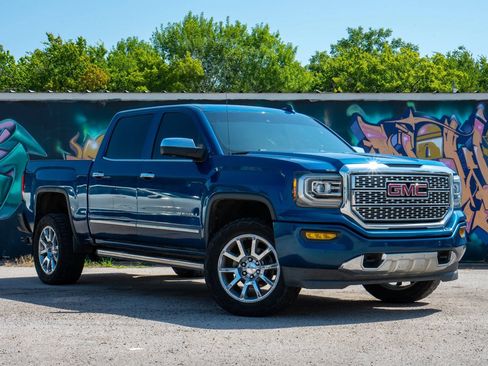 Used 2016 GMC Sierra 1500 Denali w/ Enhanced Driver Alert Package RWD image 2
