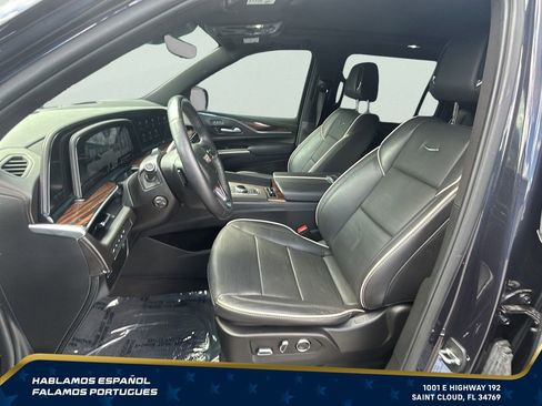 Used 2024 Cadillac Escalade ESV Premium Luxury AWD/4WD image 12