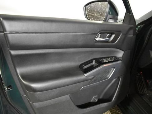 Used 2024 Nissan Pathfinder SL w/ Cargo Package AWD/4WD image 7