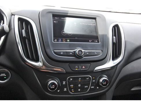 Used 2022 Chevrolet Equinox LT FWD image 17