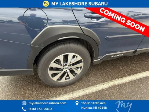 Certified 2023 Subaru Outback Premium AWD/4WD image 8