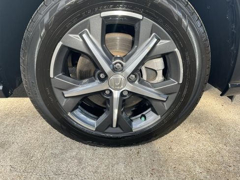 Used 2023 Honda HR-V EX-L image 12
