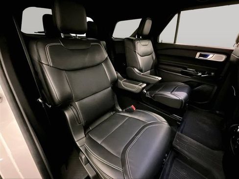 Used 2022 Ford Explorer ST w/ Equipment Group 401A AWD/4WD image 26