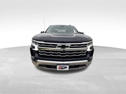 Certified 2023 Chevrolet Silverado 1500 LTZ w/ Technology Package AWD/4WD image 3