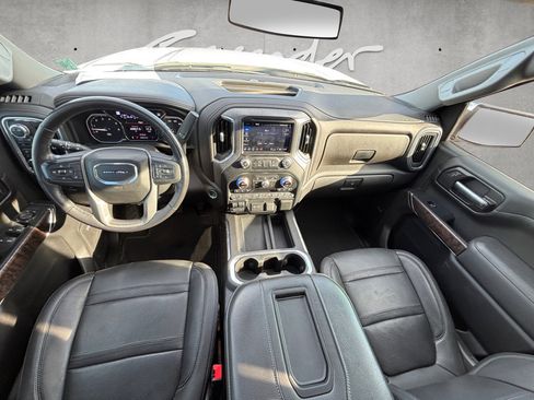 Used 2021 GMC Sierra 1500 Denali image 3