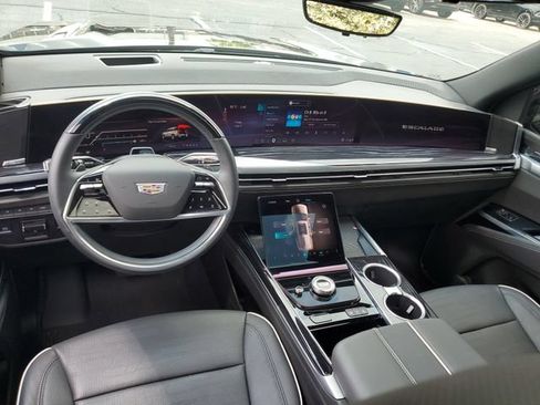 Certified 2025 Cadillac Escalade Sport w/ Touring Package AWD/4WD image 12