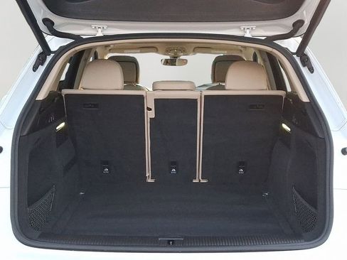 Used 2019 Audi Q5 2.0T Premium w/ Convenience Package image 28