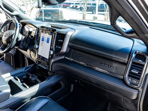 Used 2022 RAM 3500 Limited image 18