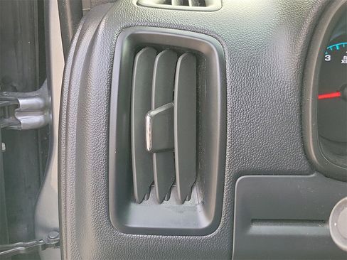 Used 2022 Chevrolet Colorado LT w/ Fleet Safety Package image 26