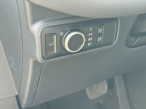 New 2026 Ford Explorer Active image 12