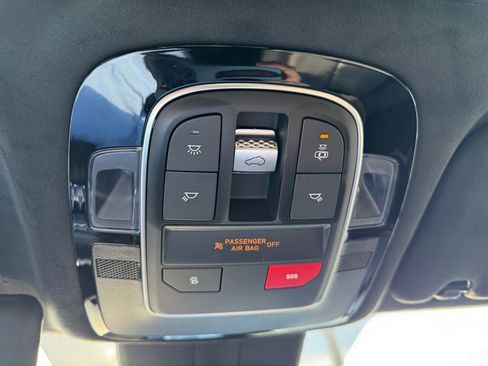 Used 2023 Hyundai Santa Fe Calligraphy image 24