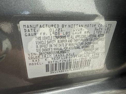 Used 2021 Nissan Versa SV FWD image 50