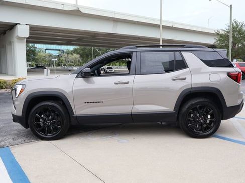 New 2027 GMC Terrain Elevation w/ Elevation Premium Package FWD image 4