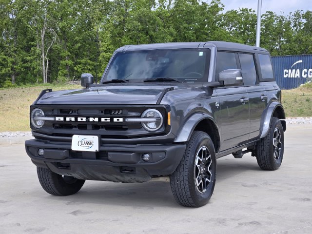 Used 2023 Ford Bronco Outer Banks AWD/4WD image 4