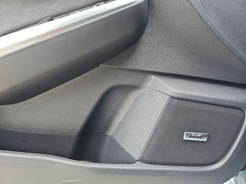 Used 2024 Nissan Sentra SR w/ SR Premium Package FWD image 32