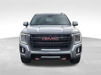 Used 2024 GMC Yukon AT4 w/ Technology Package AWD/4WD video 3