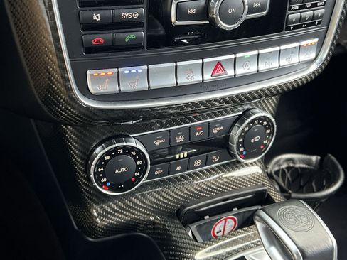 Used 2016 Mercedes-Benz G 63 AMG 4MATIC image 26
