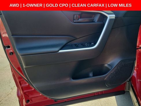 Used 2024 Toyota RAV4 LE AWD/4WD image 21