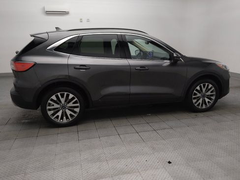 Used 2020 Ford Escape Titanium AWD/4WD image 10