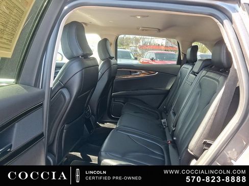 Certified 2023 Lincoln Nautilus AWD image 10