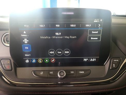 Used 2025 Chevrolet Blazer RS w/ Enhanced Convenience Package AWD/4WD image 9
