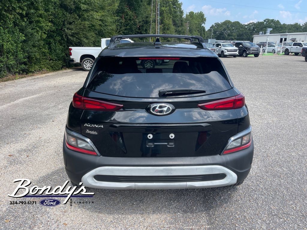Used 2022 Hyundai Kona SEL FWD image 13