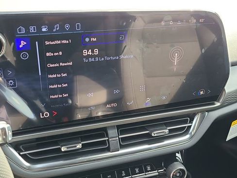 New 2026 Chevrolet Equinox EV LT w/ LPO, Blackout Package FWD image 31