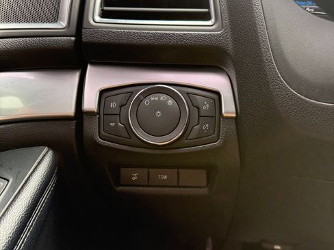 Used 2018 Ford Explorer Sport w/ Equipment Group 401A AWD/4WD image 27