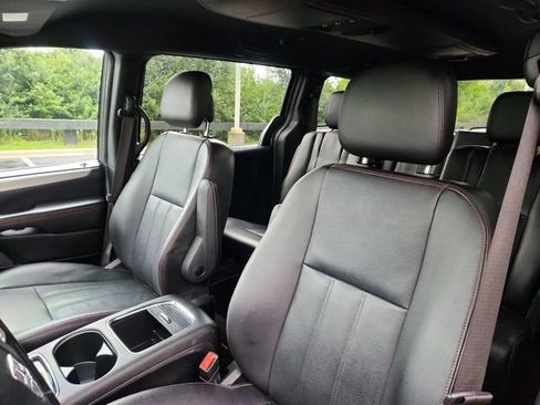 Used 2019 Dodge Grand Caravan GT FWD image 20