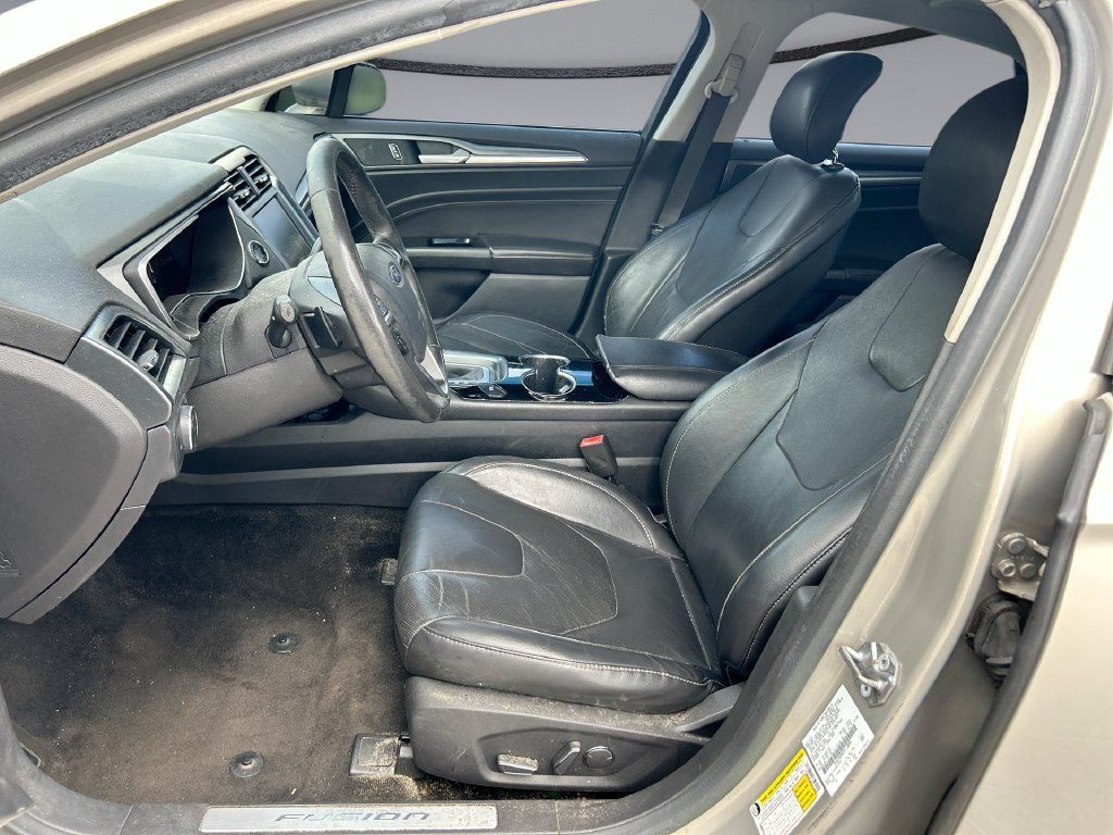 Used 2015 Ford Fusion Titanium FWD image 11