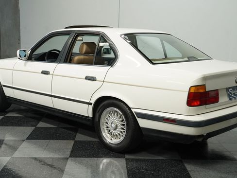 Used 1989 BMW 525i Sedan image 7