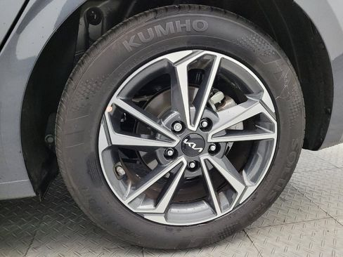 Used 2023 Kia Forte LXS FWD image 31